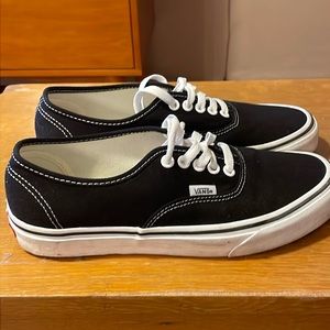 Boys’ Vans Authentics - Blk size 7 - worn once, like new!